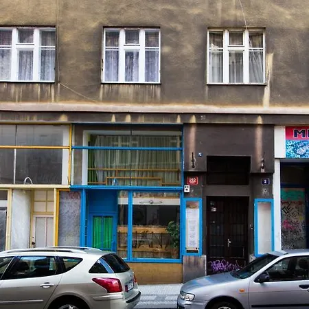 Ve Smeckach With A Big Terrace Прага